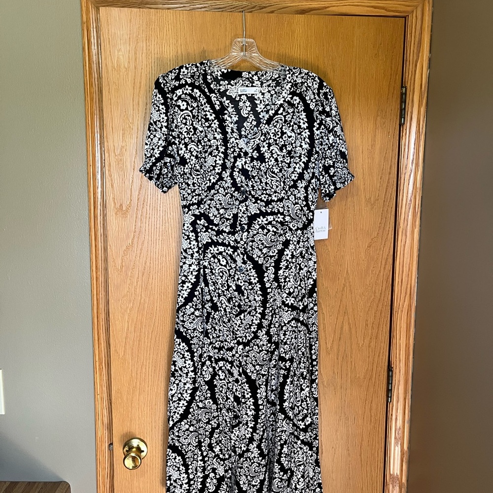 Croft & Barrow Black and White Puff Sleeve Sheath Dress